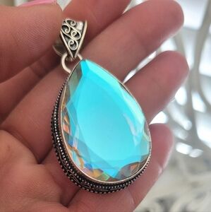 🩷Vintage Rainbow Topaz Gemstone Pendant